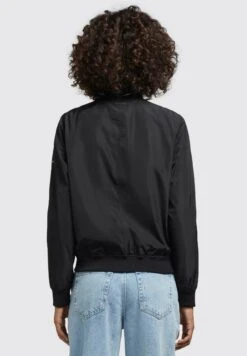 Khujo Stence2 - Bomberjacks - Schwarz -Khujo Kleding Winkel 01f50db7aab24033a4f2e3be23db51df