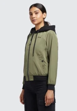 Khujo Persee - Jas - Olivgrün -Khujo Kleding Winkel 7aeba452ed0b486f8233bc64bb5be5c7