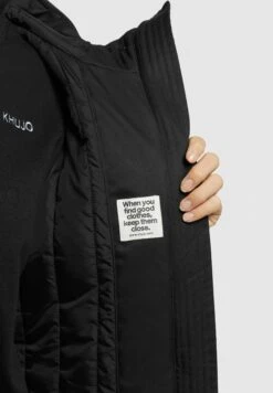 Khujo Laria - Winterjas - Schwarz -Khujo Kleding Winkel a0c5f91731854570a363514f1eb88723