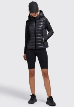 Khujo Ghita Shiny - Jas - Schwarz -Khujo Kleding Winkel a601a426df2444c6bf9d97cf384733ac