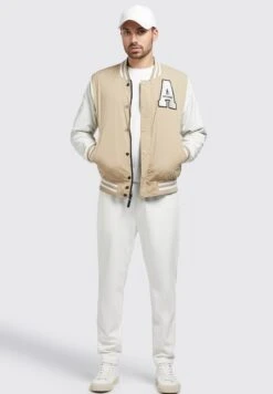 Khujo Velo - Bomberjacks - Blu Bei -Khujo Kleding Winkel a654f9f5a02644de945edf4f1f6b7af6