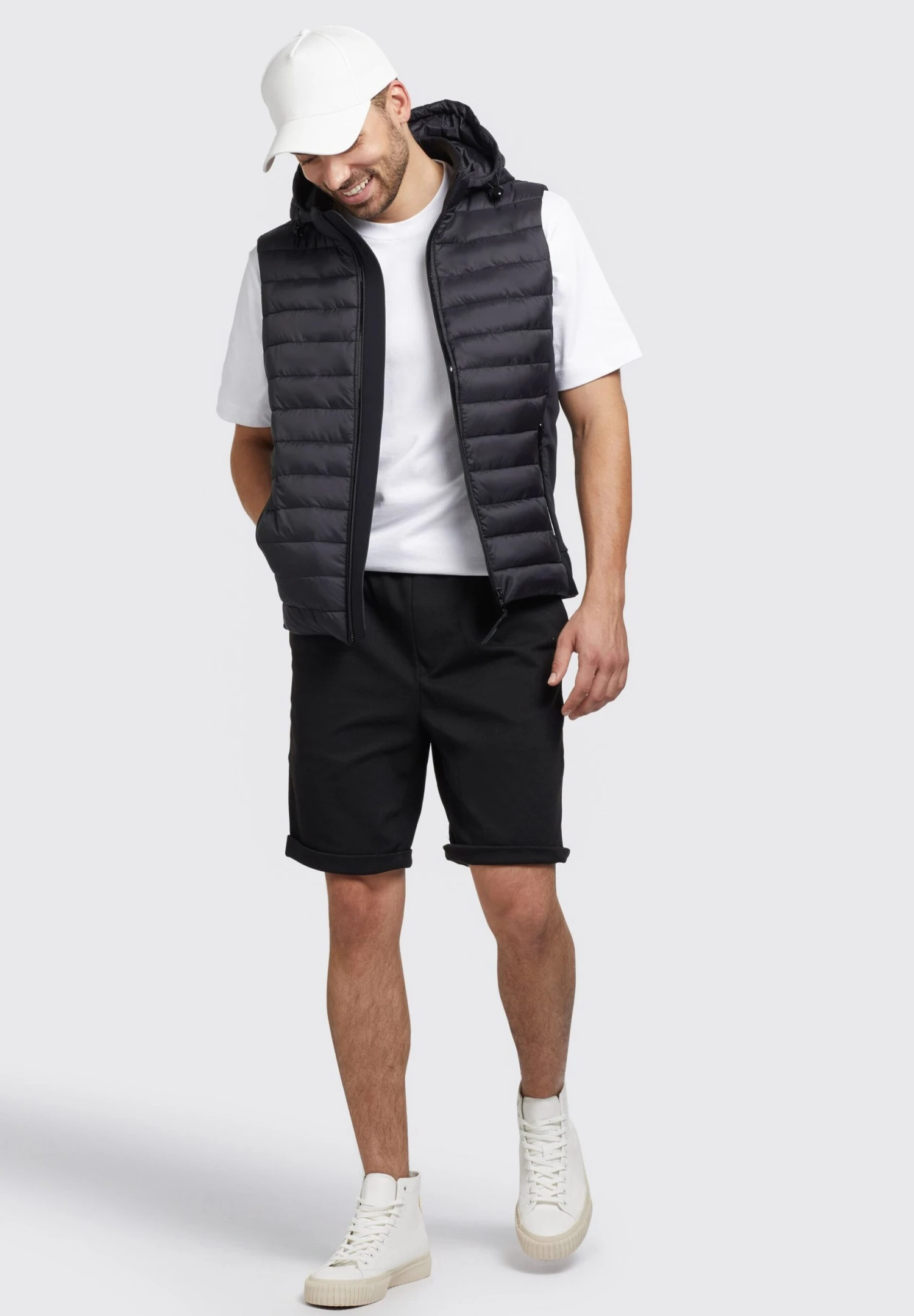 Khujo Wemo Matt - Bodywarmer - Schwarz 2 Khujo Wemo Matt - Bodywarmer - Schwarz - Afbeelding 2