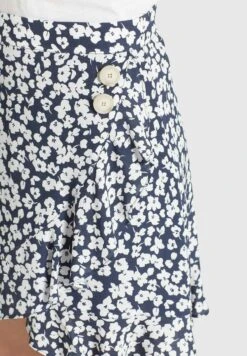 Khujo Undine - A-Lijn Rok - Dunkelblau-Weiß Geblümt 13 Khujo Undine - A-Lijn Rok - Dunkelblau-Weiß Geblümt -Khujo Kleding Winkel c9cce63f929e4e10925cfbaa39613f18