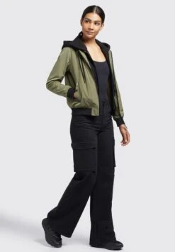 Khujo Persee - Jas - Olivgrün -Khujo Kleding Winkel d44f1d893523499bb9f8dd264b334199